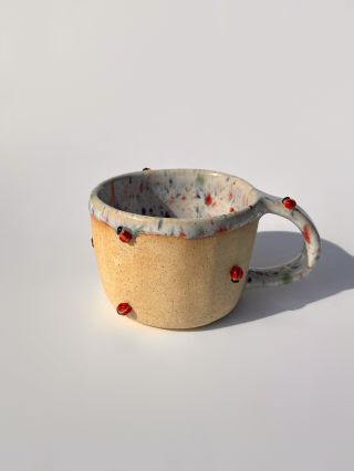 Hrneček beruška🐞 zatím jen pár kusů ale budou v naskladnění 15.9…moc se povedly a chtěla bych je určitě zařadit do...